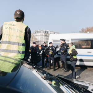 gilets jaunes-reportage-paris-bastille-champs élysées-highwire