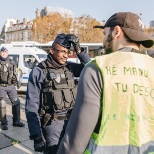 gilets jaunes-reportage-paris-bastille-champs élysées-highwire
