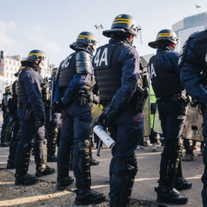 gilets jaunes-reportage-paris-bastille-champs élysées-highwire
