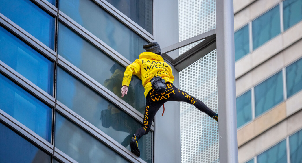 guillaume galmiche photographe entreprise alain robert engie climb événement paris